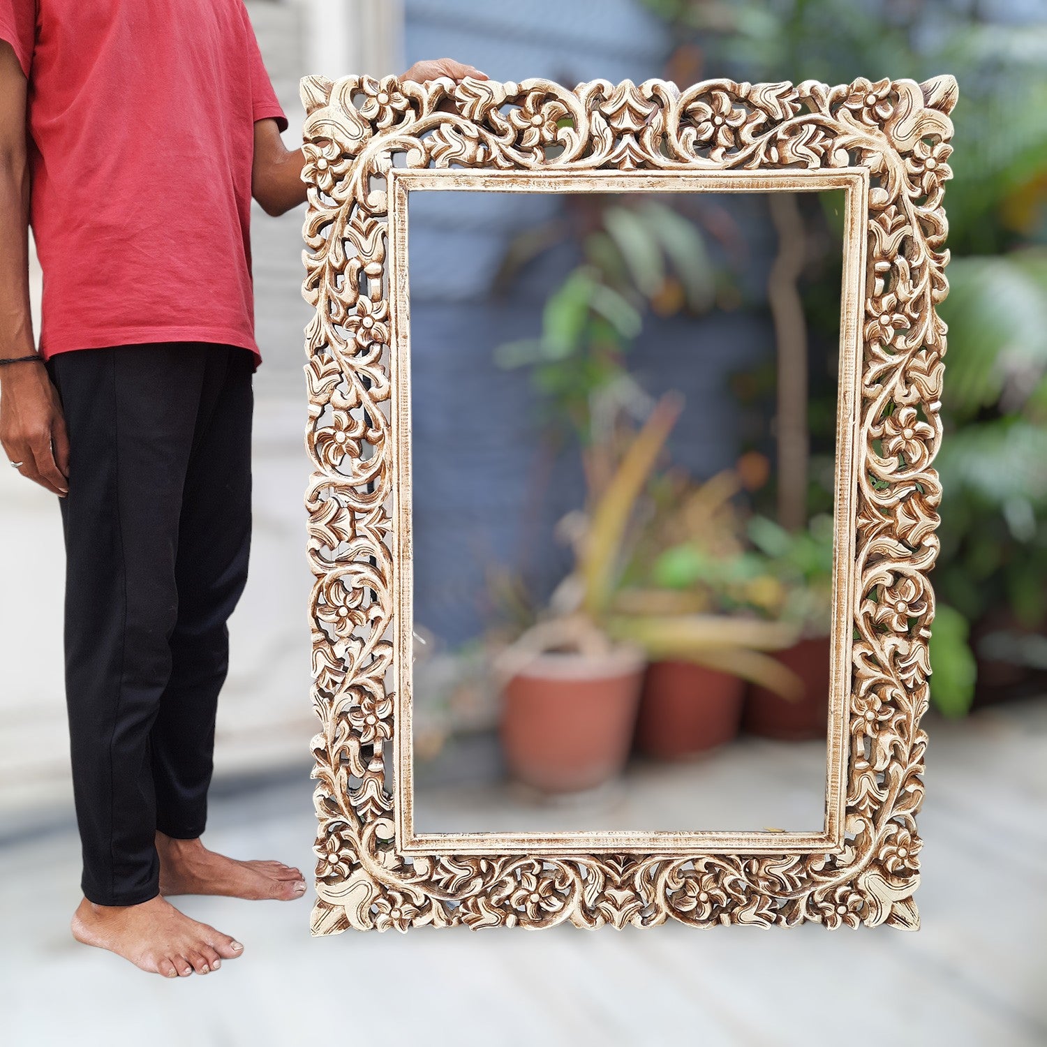 Wooden Frame Wall Hanging For Big Walls | Large Wood Frame With Intricate Carving For Photo, Paintings  & Mirror - For Hotels, Resorts, Home, Wall Decor, Frames, Living room,  Entrance Decoration - 47 Inch