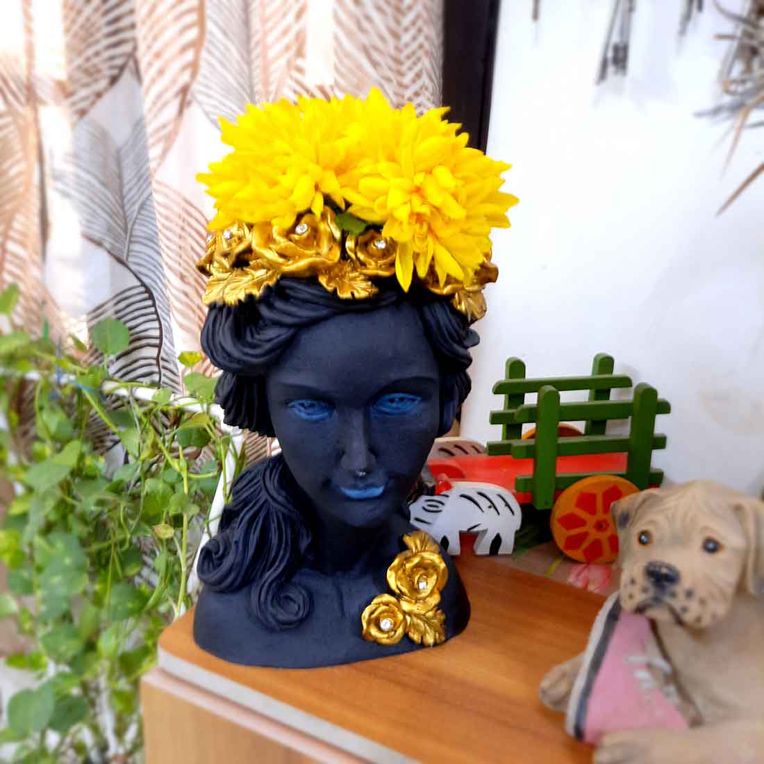 Lady Face Designer Vase - Flower Vase for Living Room - 14 Inches - ApkaMart