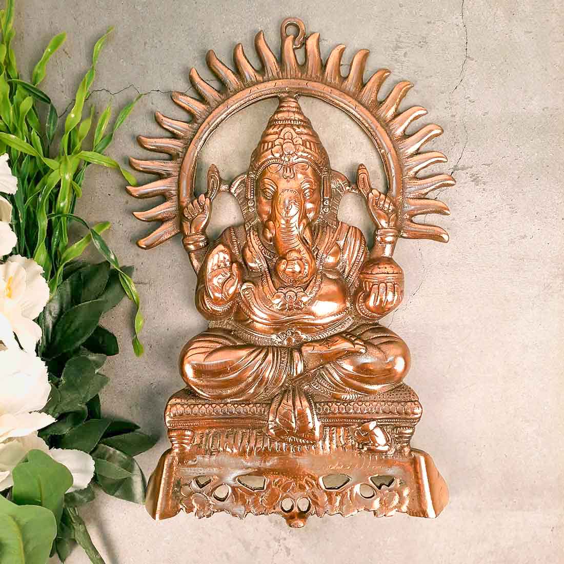 Ganesh Wall Hanging Murti | Ganesha Wall Statue With Sun - for Home Entrance & Main Door |Religoius & Spiritual Wall Art - For Puja, Living Room Decor & Gift - 15 Inch