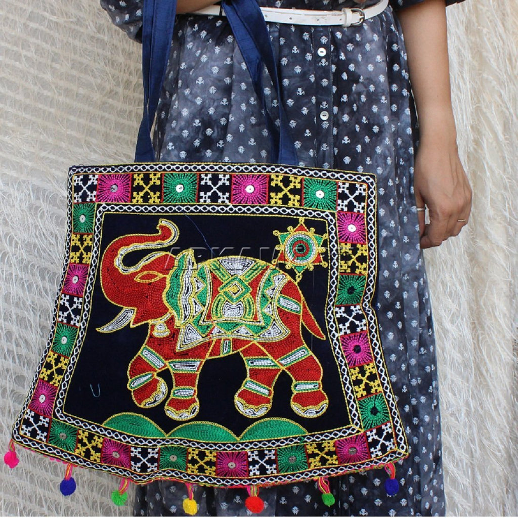 Maresse Women's Bridal Ethnic Purse Designer Handmade Rose Embroidery  Wooden Clutch Bag : Amazon.in: Fashion