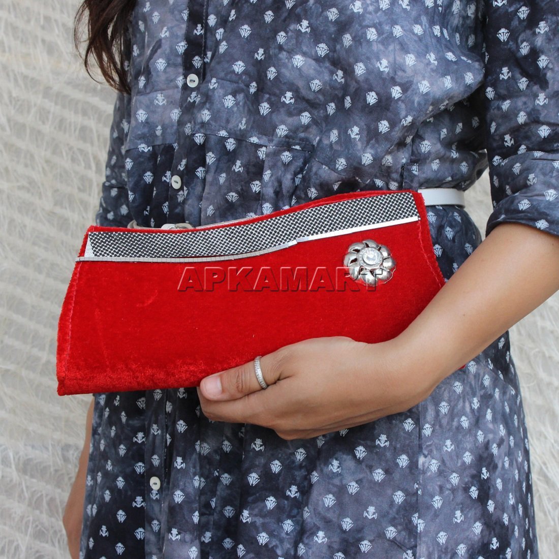 Clutch Bag for Women - Ideal for Festival, Party & Wedding - ApkaMart